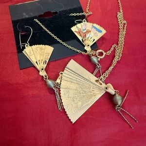Gold Fan Pendant Necklace and Earring Set